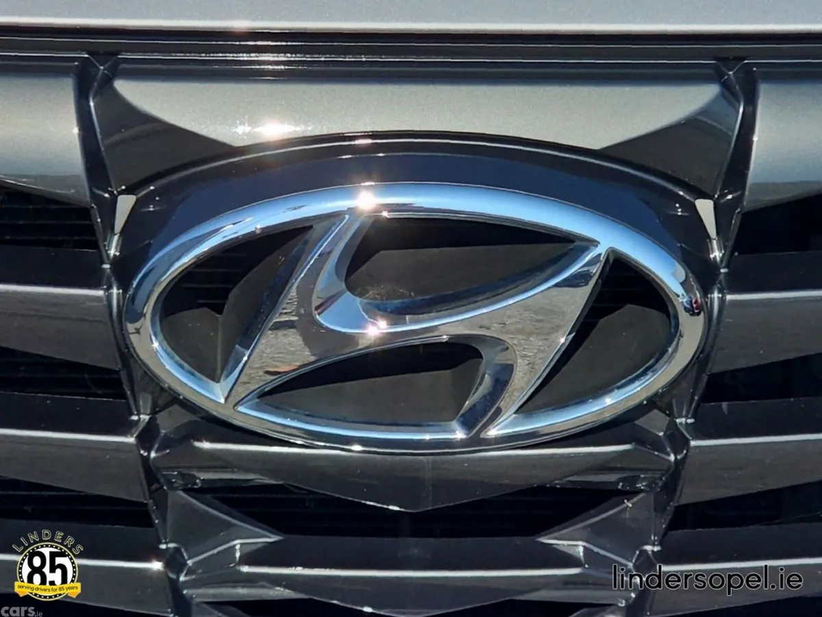 Hyundai Tucson SUV, Petrol Plug-in Hybrid, 2023, Grey