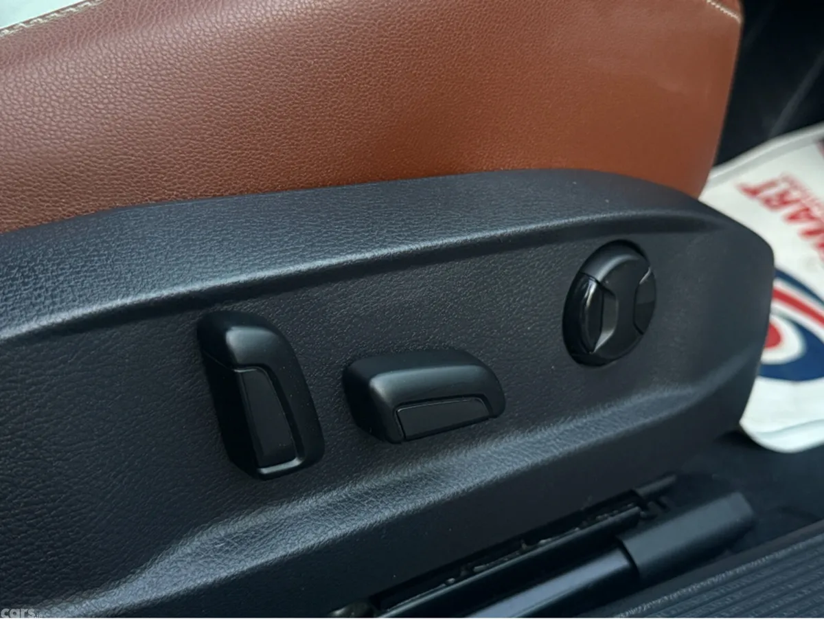 Volkswagen Golf Hatchback, Petrol, 2014, Silver