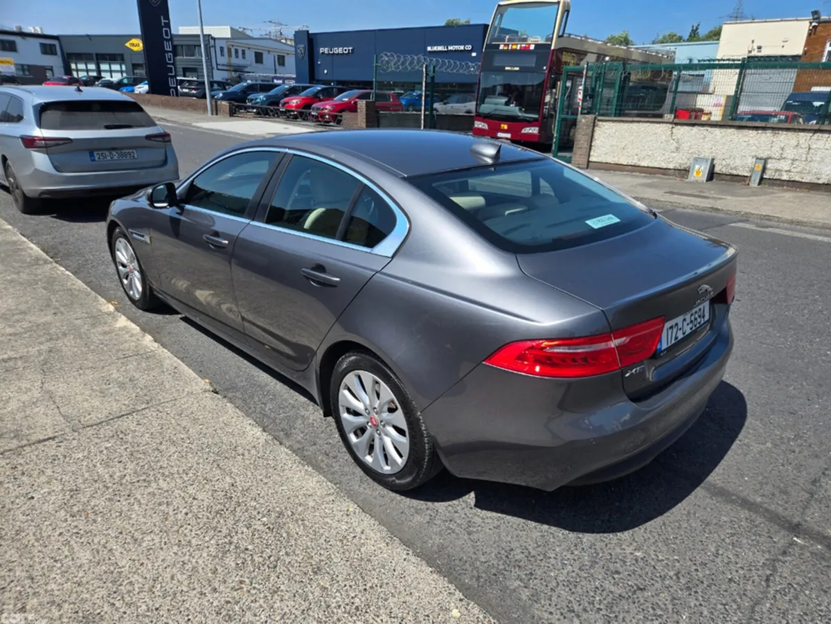 Jaguar XE Saloon, Diesel, 2017, Grey