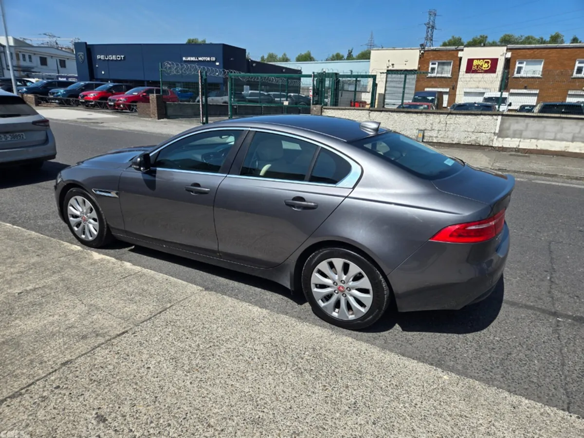 Jaguar XE Saloon, Diesel, 2017, Grey