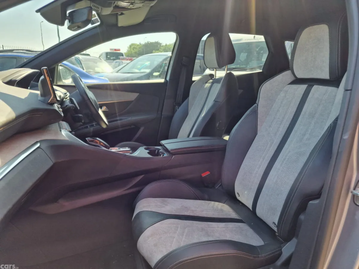 Peugeot 3008 SUV, Petrol Plug-in Hybrid, 2022, Grey