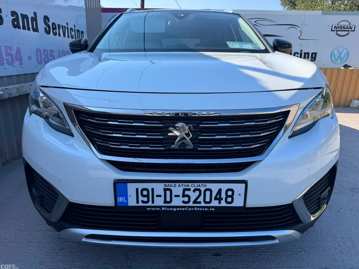 Peugeot 5008 MPV, Diesel, 2019, White
