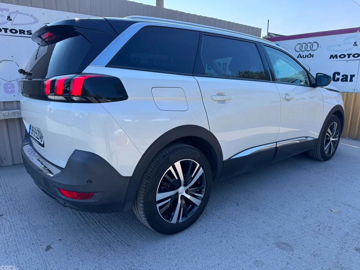 Peugeot 5008 MPV, Diesel, 2019, White