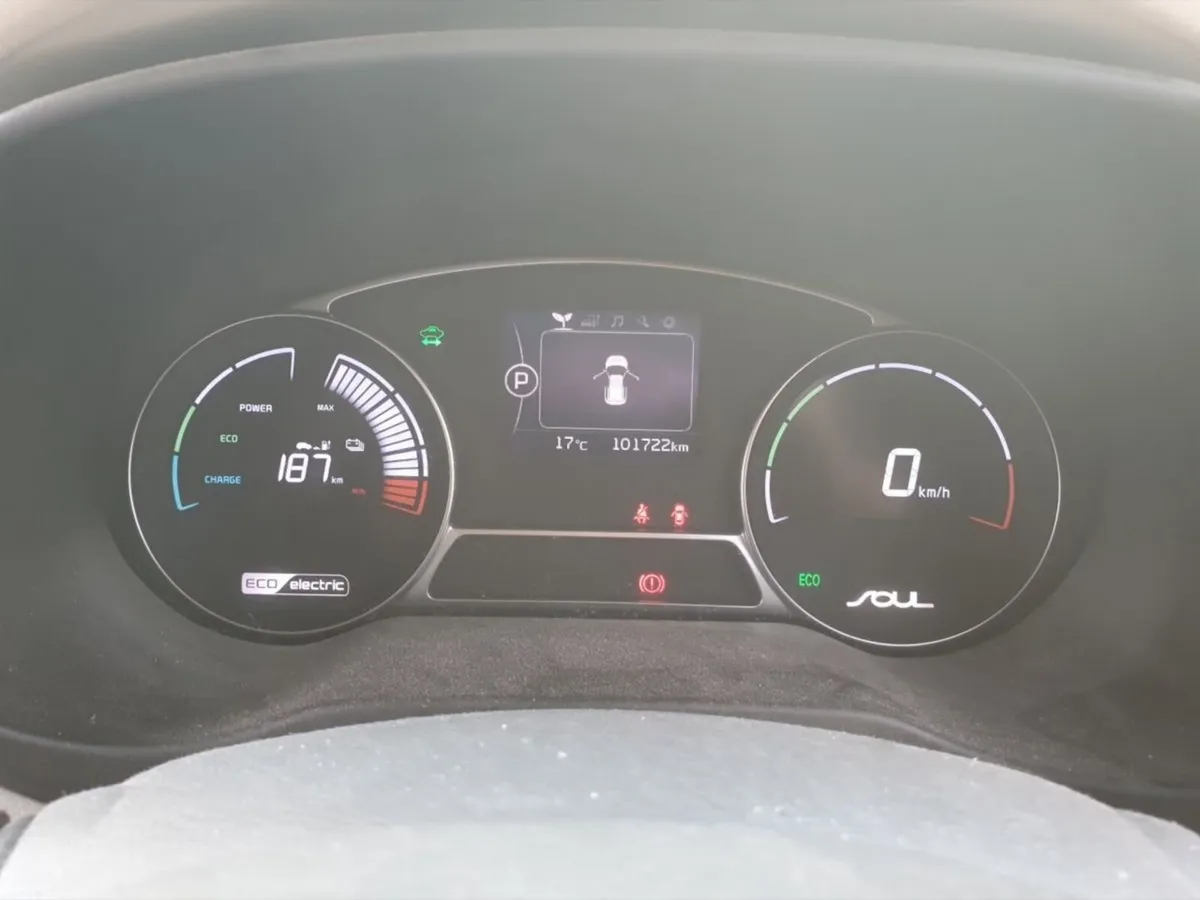 Kia Soul Hatchback, Electric, 2017, White