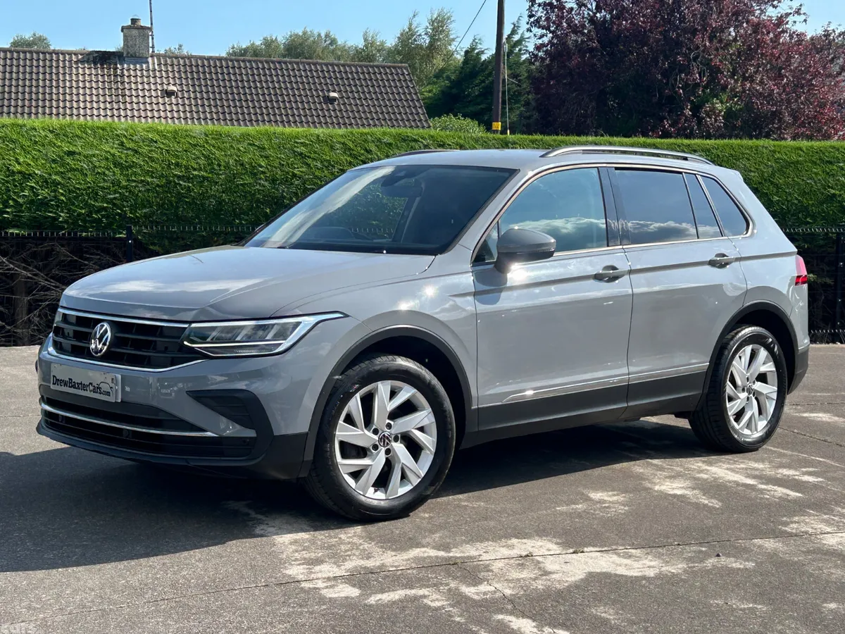 Volkswagen Tiguan SUV, Petrol, 2021, Grey