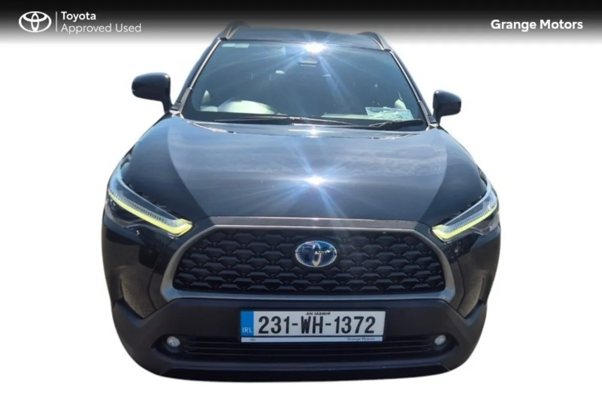Toyota Corolla Cross Hatchback, Petrol Hybrid, 2023, Black