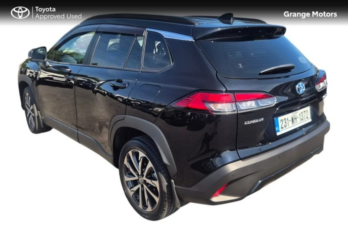 Toyota Corolla Cross Hatchback, Petrol Hybrid, 2023, Black