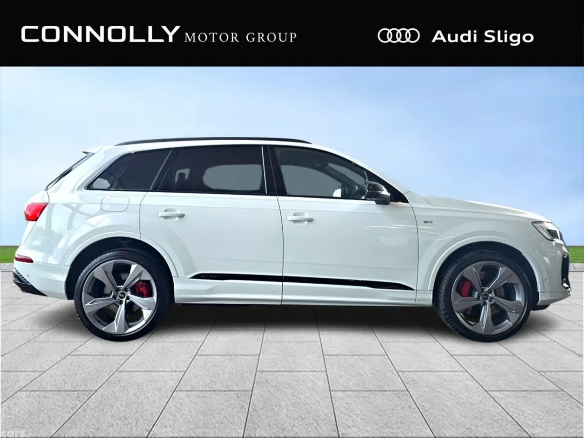 Audi Q7 SUV, Petrol Plug-in Hybrid, 2026, White