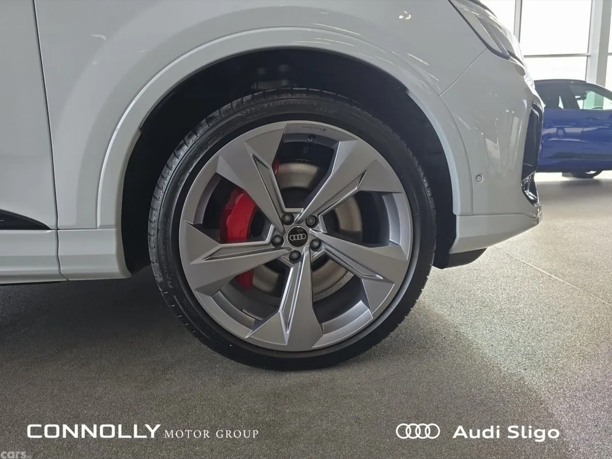 Audi Q7 SUV, Petrol Plug-in Hybrid, 2026, White
