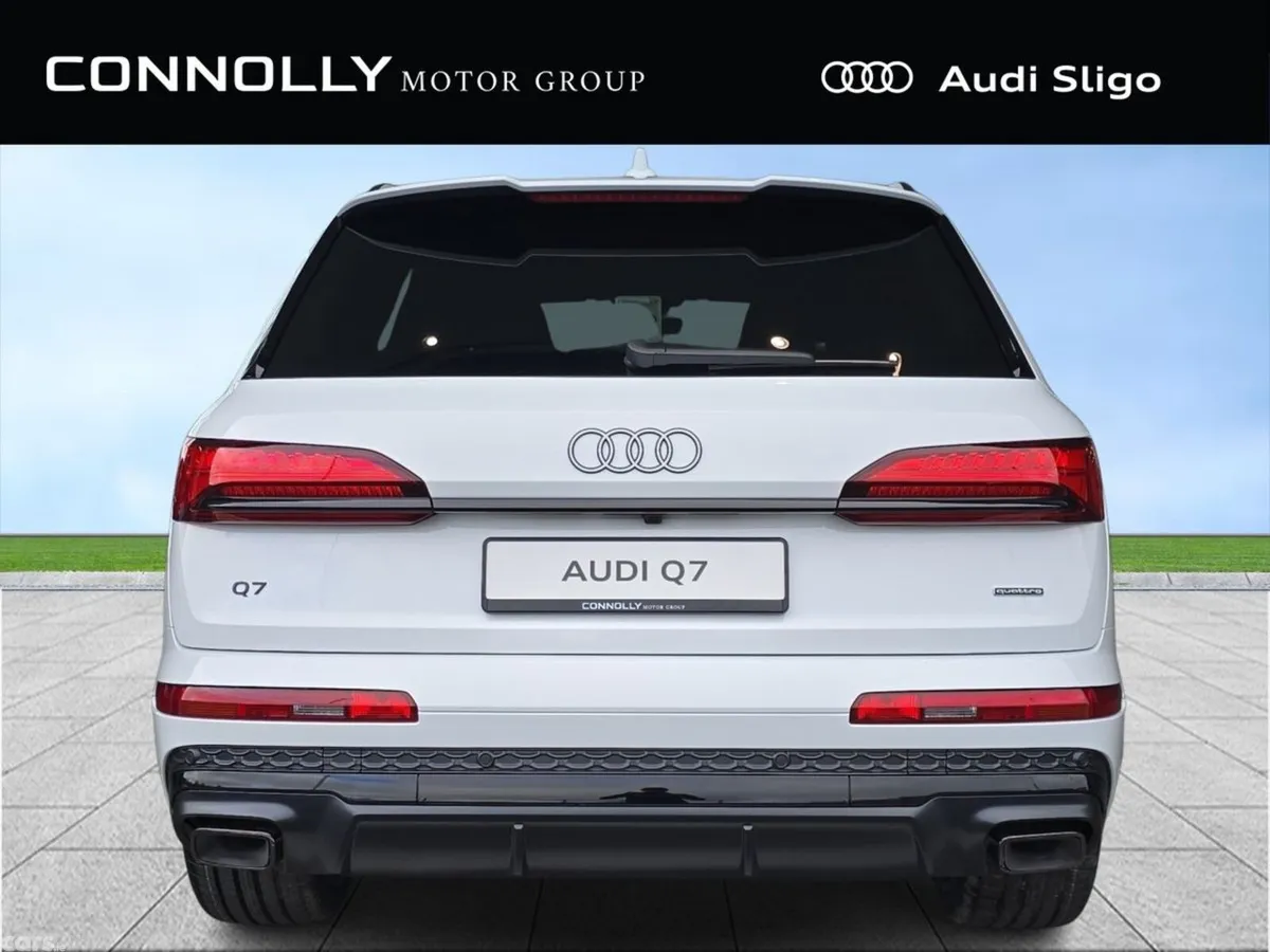 Audi Q7 SUV, Petrol Plug-in Hybrid, 2026, White