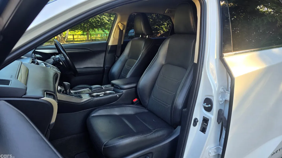 Lexus NX SUV, Petrol Hybrid, 2019, White