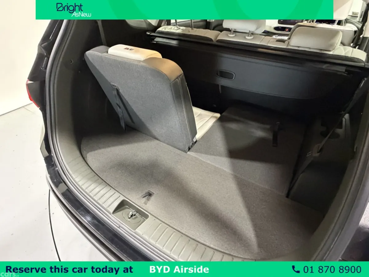 Hyundai Santa Fe SUV, Petrol Plug-in Hybrid, 2023, Black