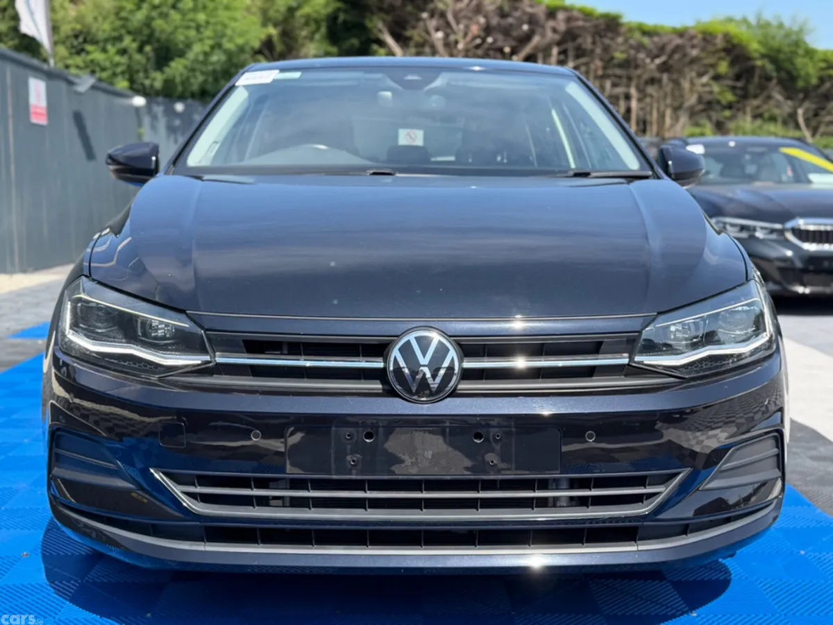 Volkswagen Polo Hatchback, Petrol, 2021, Black