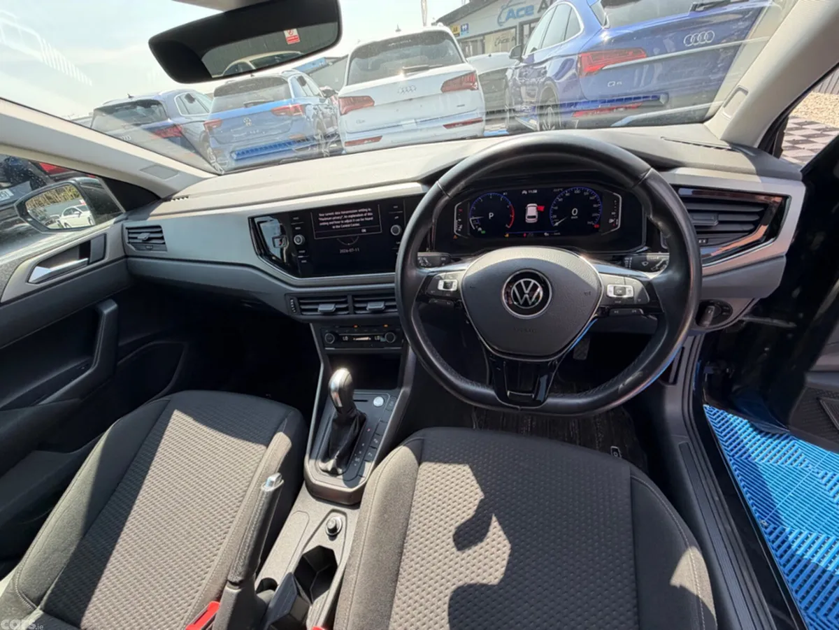 Volkswagen Polo Hatchback, Petrol, 2021, Black