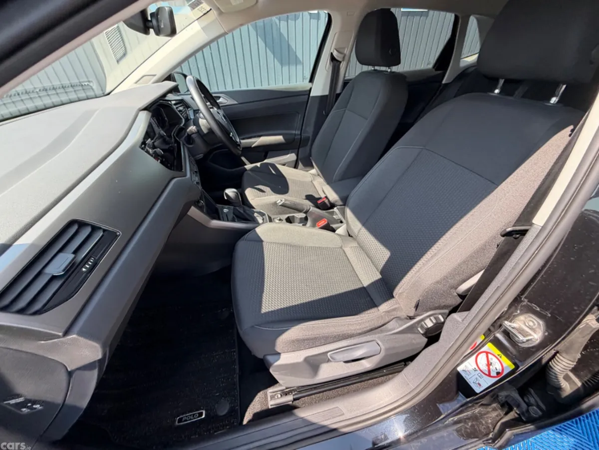 Volkswagen Polo Hatchback, Petrol, 2021, Black