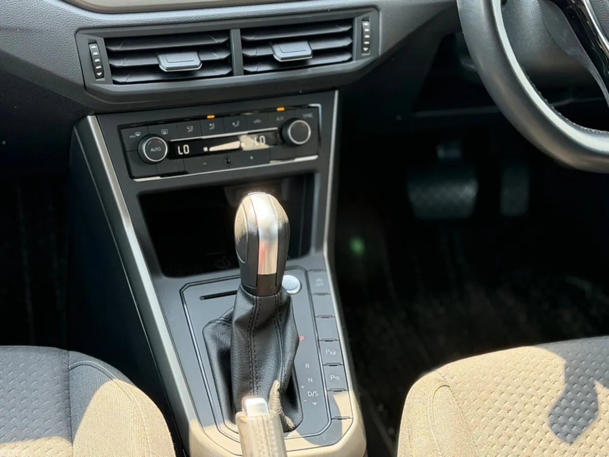 Volkswagen Polo Hatchback, Petrol, 2021, Black