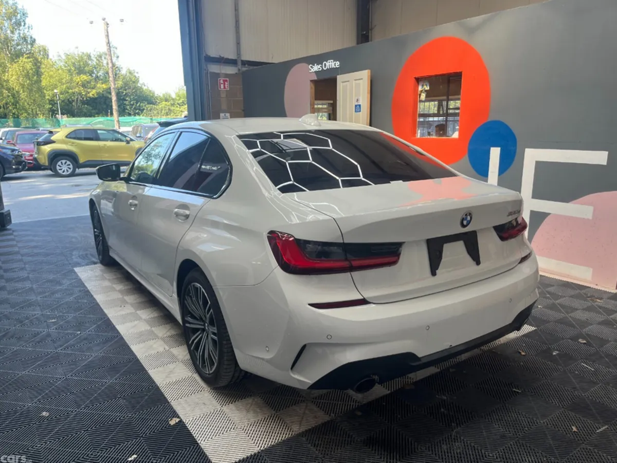 BMW 3-Series Saloon, Petrol Plug-in Hybrid, 2021, White