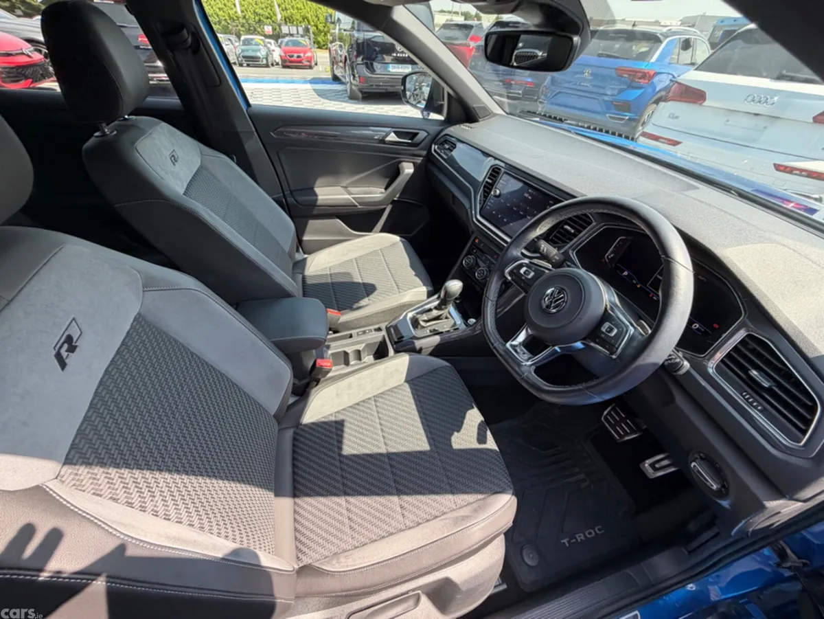 Volkswagen T-Roc SUV, Diesel, 2021, Blue