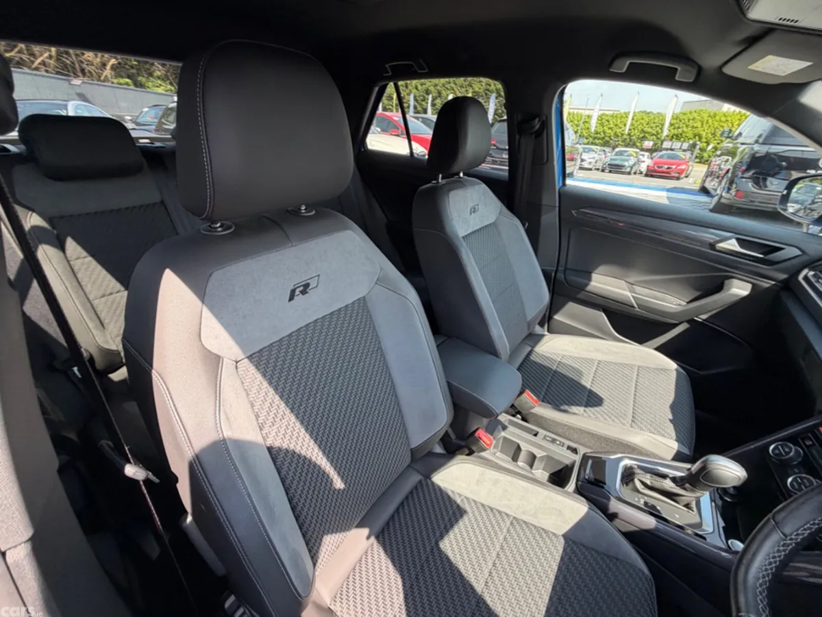 Volkswagen T-Roc SUV, Diesel, 2021, Blue