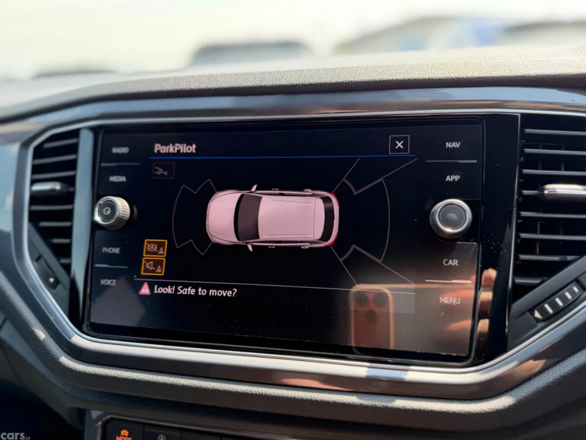 Volkswagen T-Roc SUV, Diesel, 2021, Blue