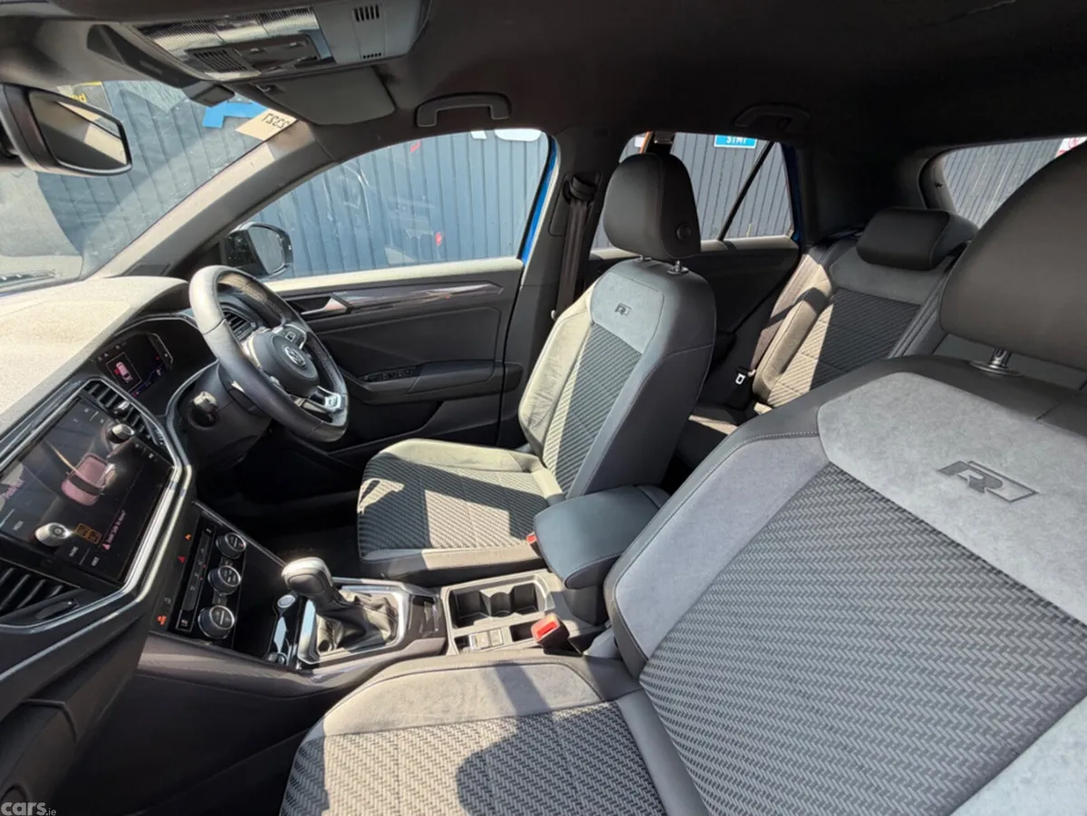 Volkswagen T-Roc SUV, Diesel, 2021, Blue