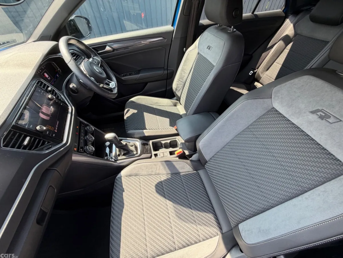 Volkswagen T-Roc SUV, Diesel, 2021, Blue