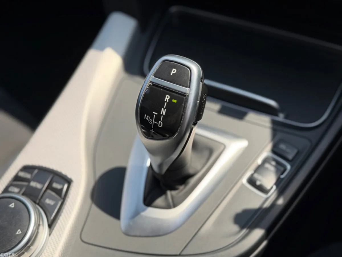 BMW 3-Series Saloon, Diesel, 2017, White