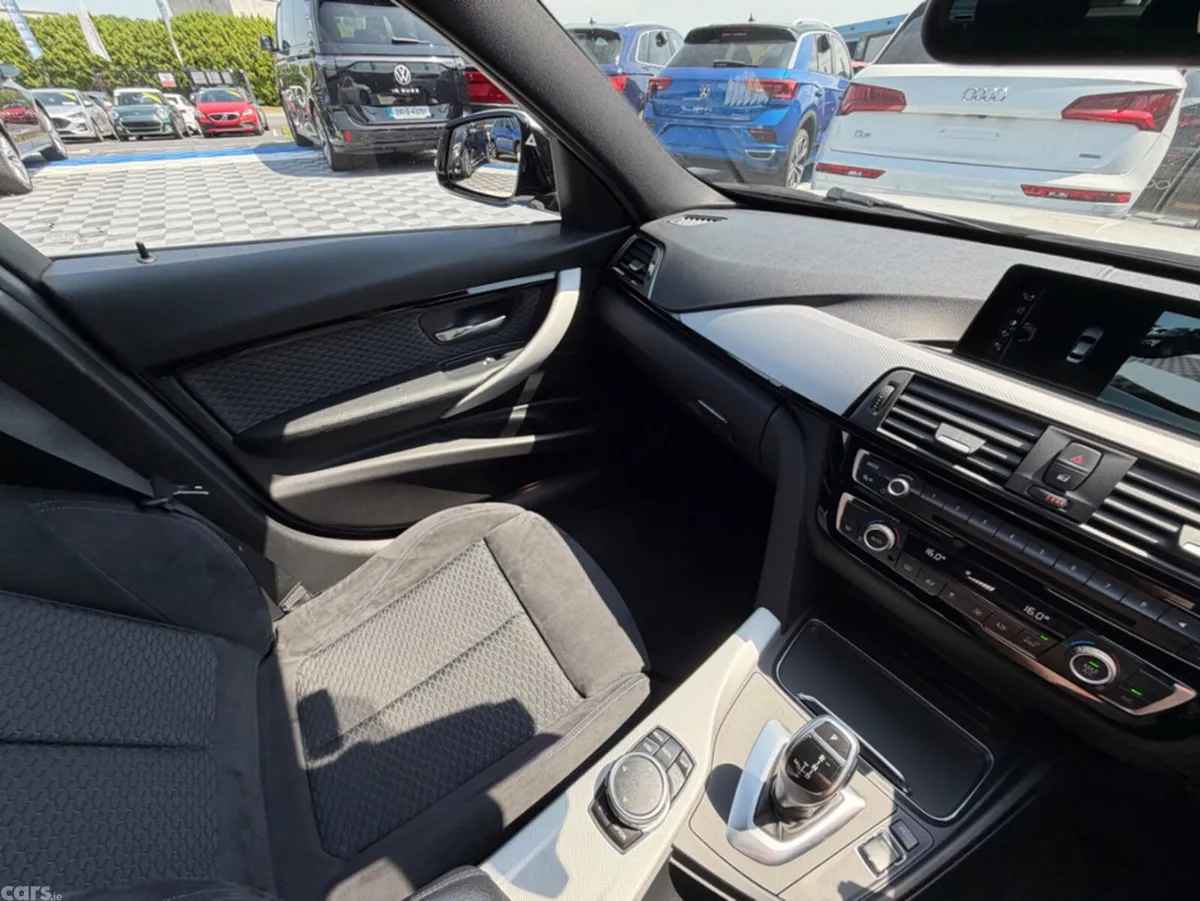 BMW 3-Series Saloon, Diesel, 2017, White