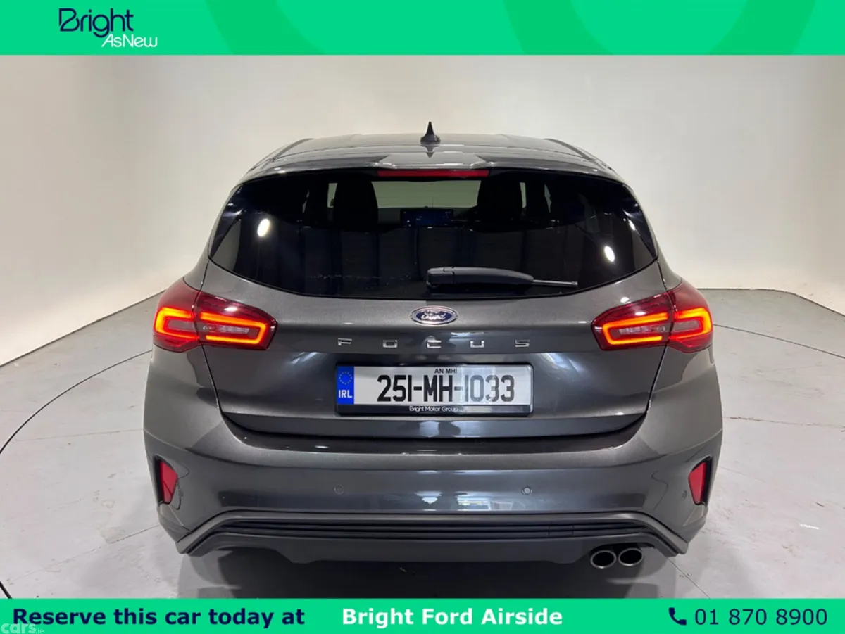 Ford Focus Hatchback, Petrol Hybrid, 2025, Grey
