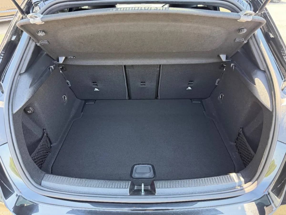 Mercedes-Benz A-Class Hatchback, Petrol, 2018, Black
