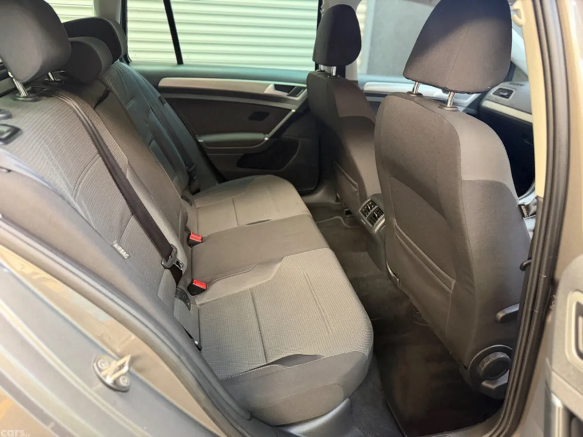 Volkswagen Golf Estate, Petrol, 2015, Grey