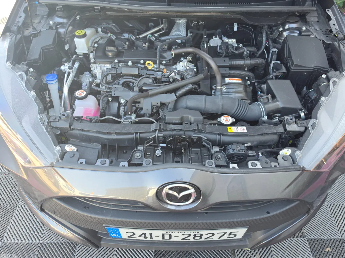 Toyota Yaris Hatchback, Petrol Hybrid, 2024, Grey