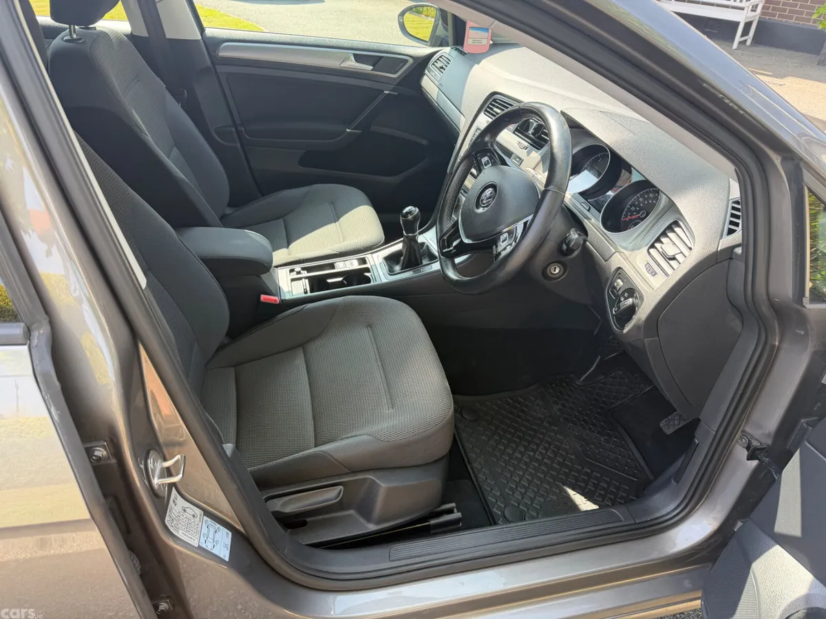 Volkswagen Golf Hatchback, Diesel, 2016, Grey