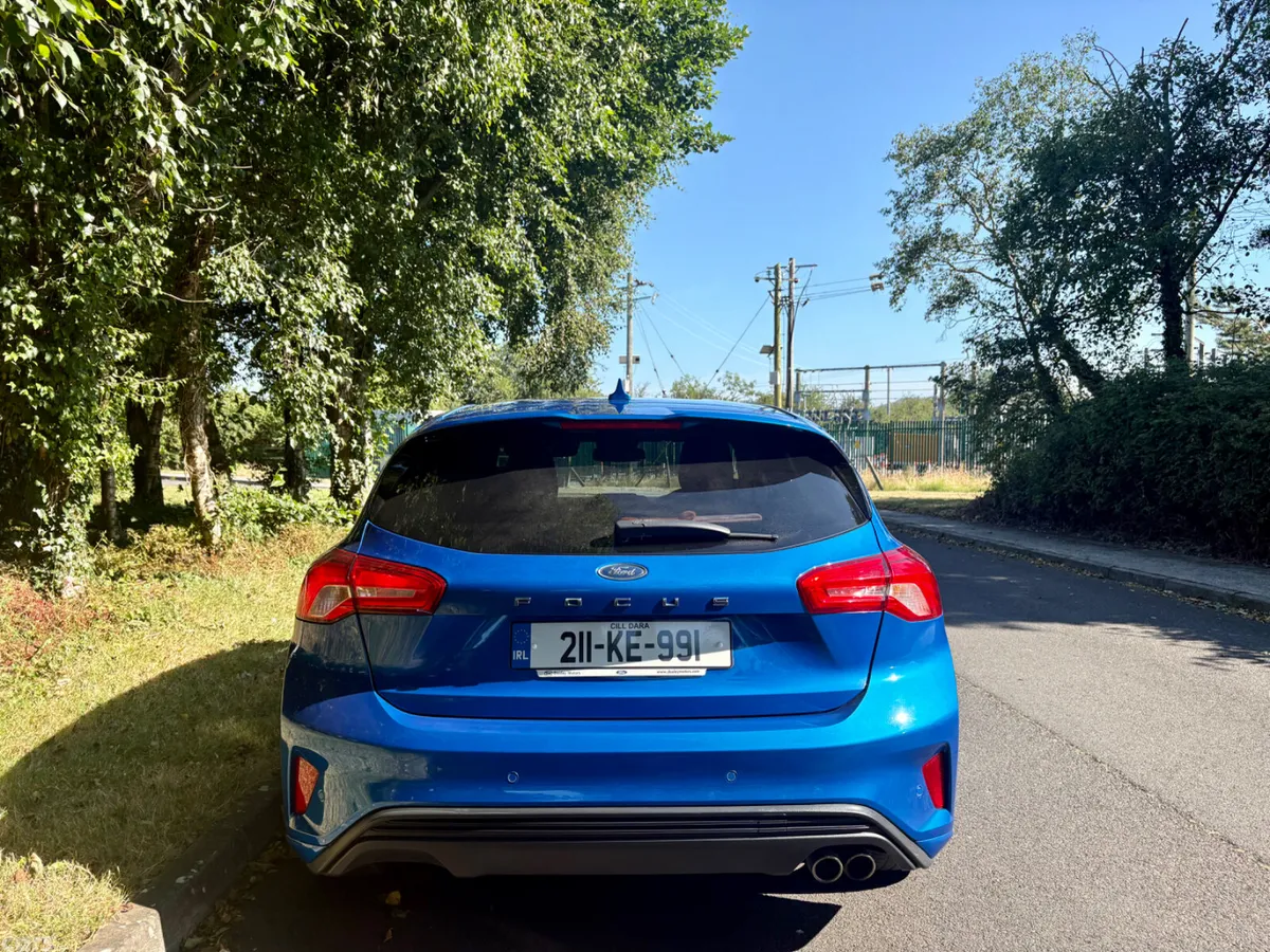 Ford Focus Hatchback, Diesel, 2021, Blue