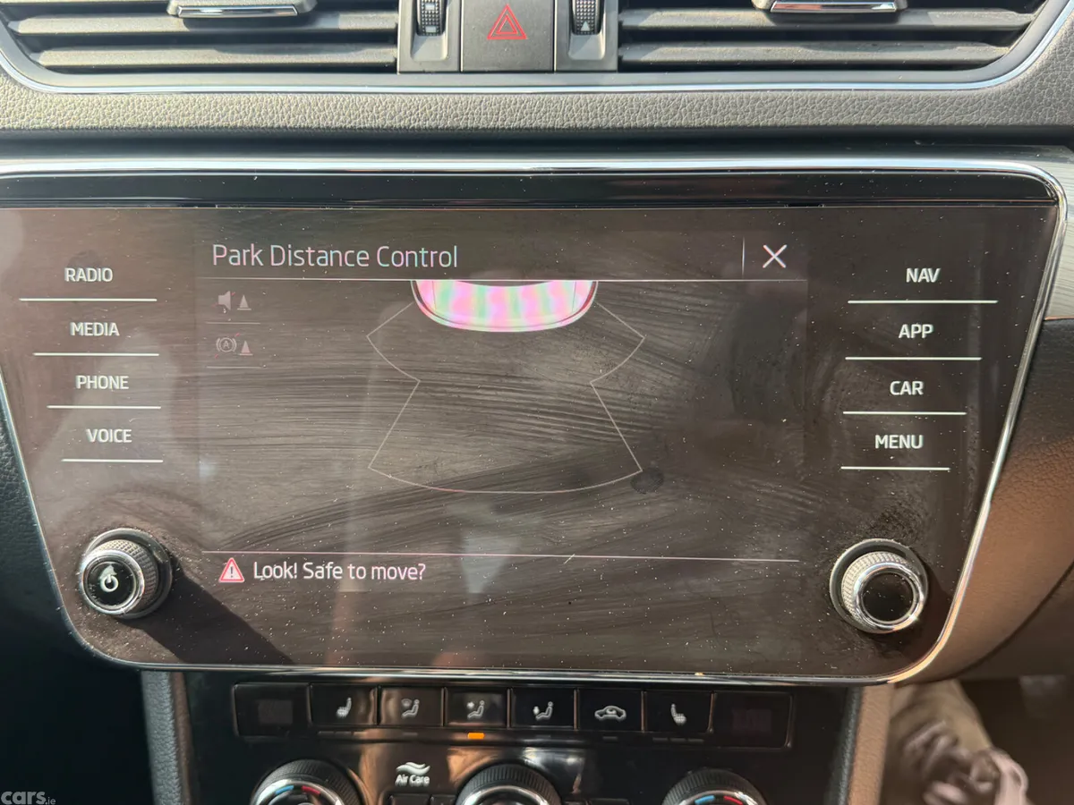 Skoda Superb Saloon, Diesel, 2022, Grey