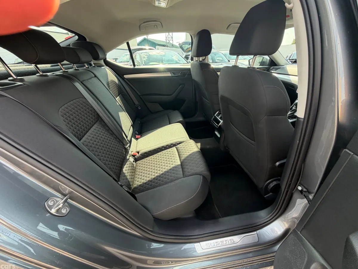 Skoda Superb Saloon, Diesel, 2022, Grey