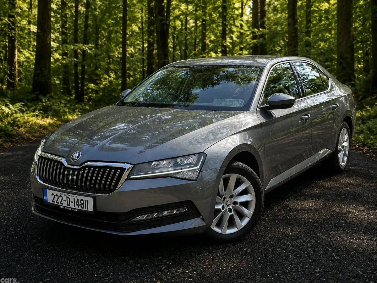 Skoda Superb Saloon, Diesel, 2022, Grey
