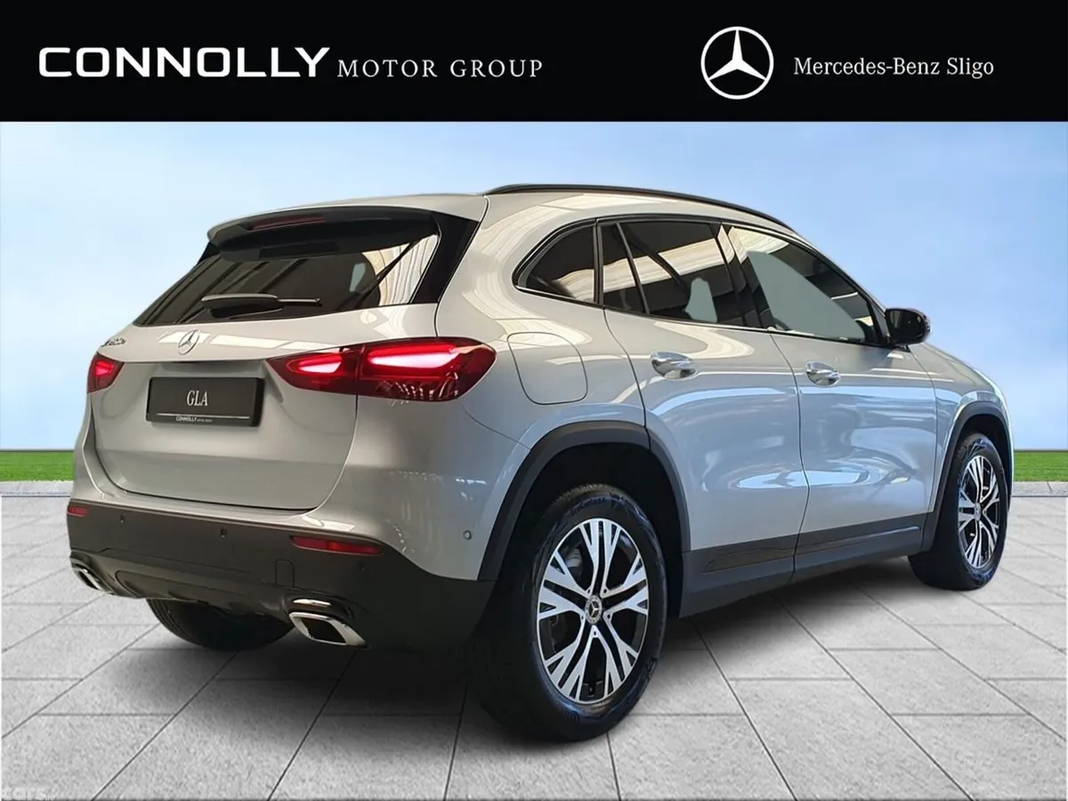 Mercedes-Benz GLA SUV, Petrol Plug-in Hybrid, 2026, Silver