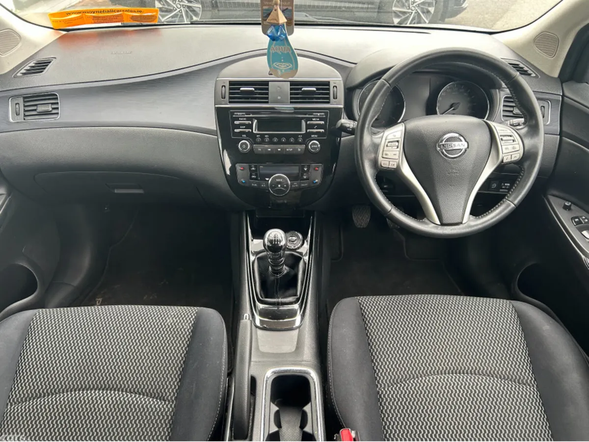 Nissan Pulsar Hatchback, Diesel, 2016, Silver