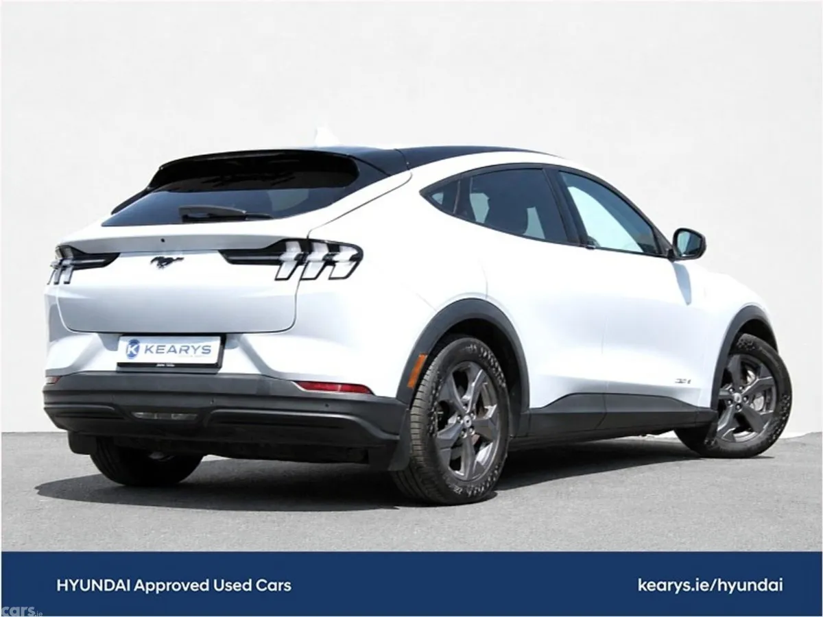 Ford Mustang Mach-E Hatchback, Electric, 2023, White