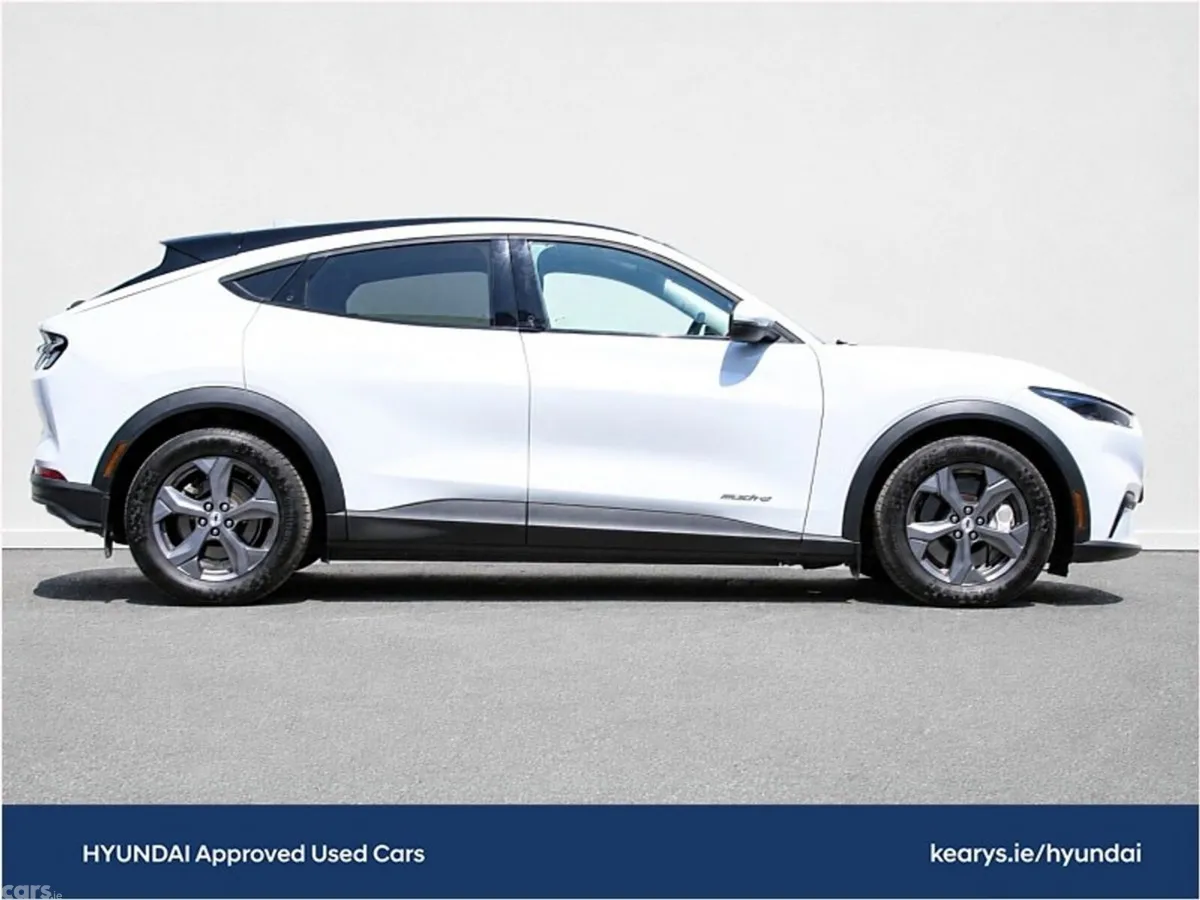Ford Mustang Mach-E Hatchback, Electric, 2023, White