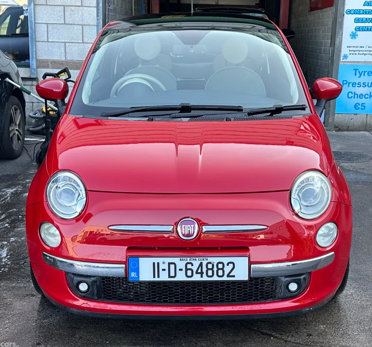 Fiat 500 Hatchback, Petrol, 2011, Red