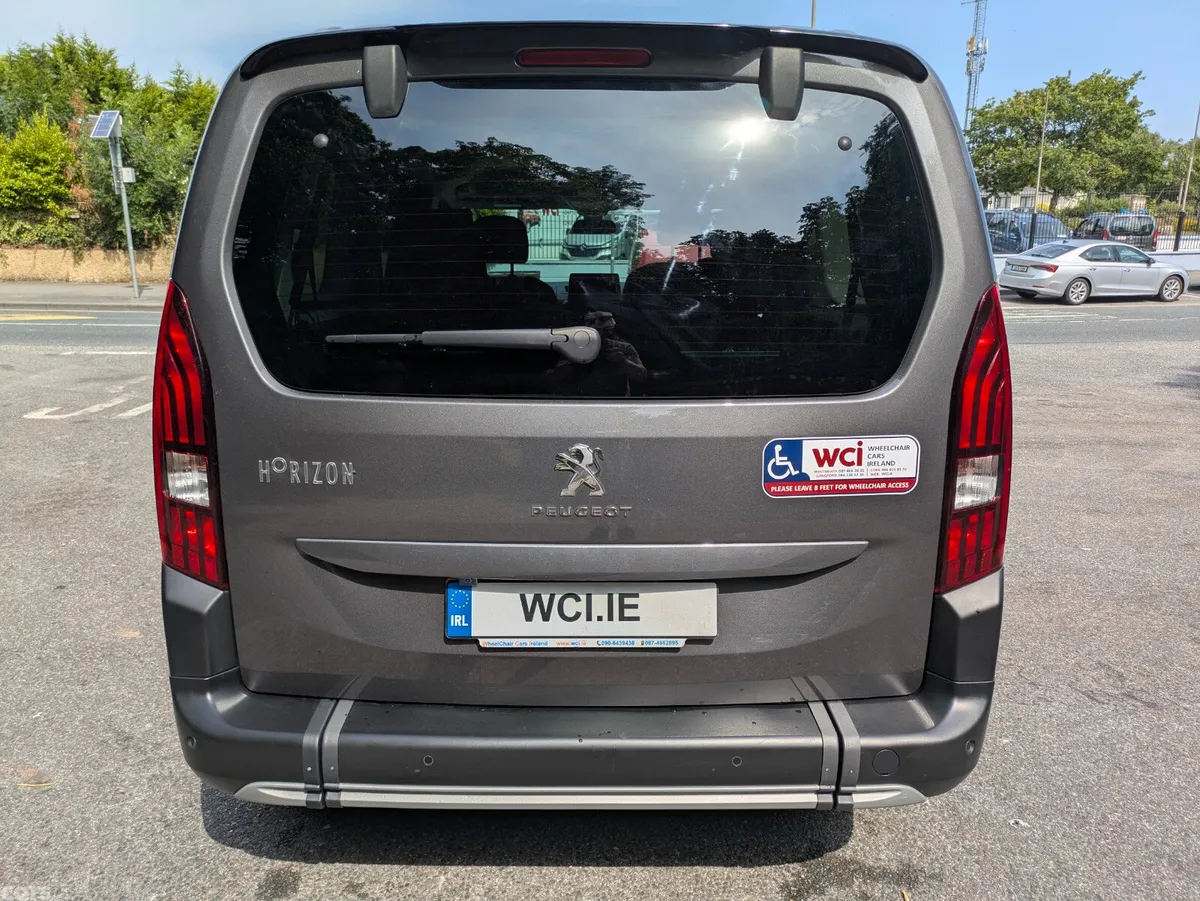 Peugeot Rifter MPV, Diesel, 2023, Grey