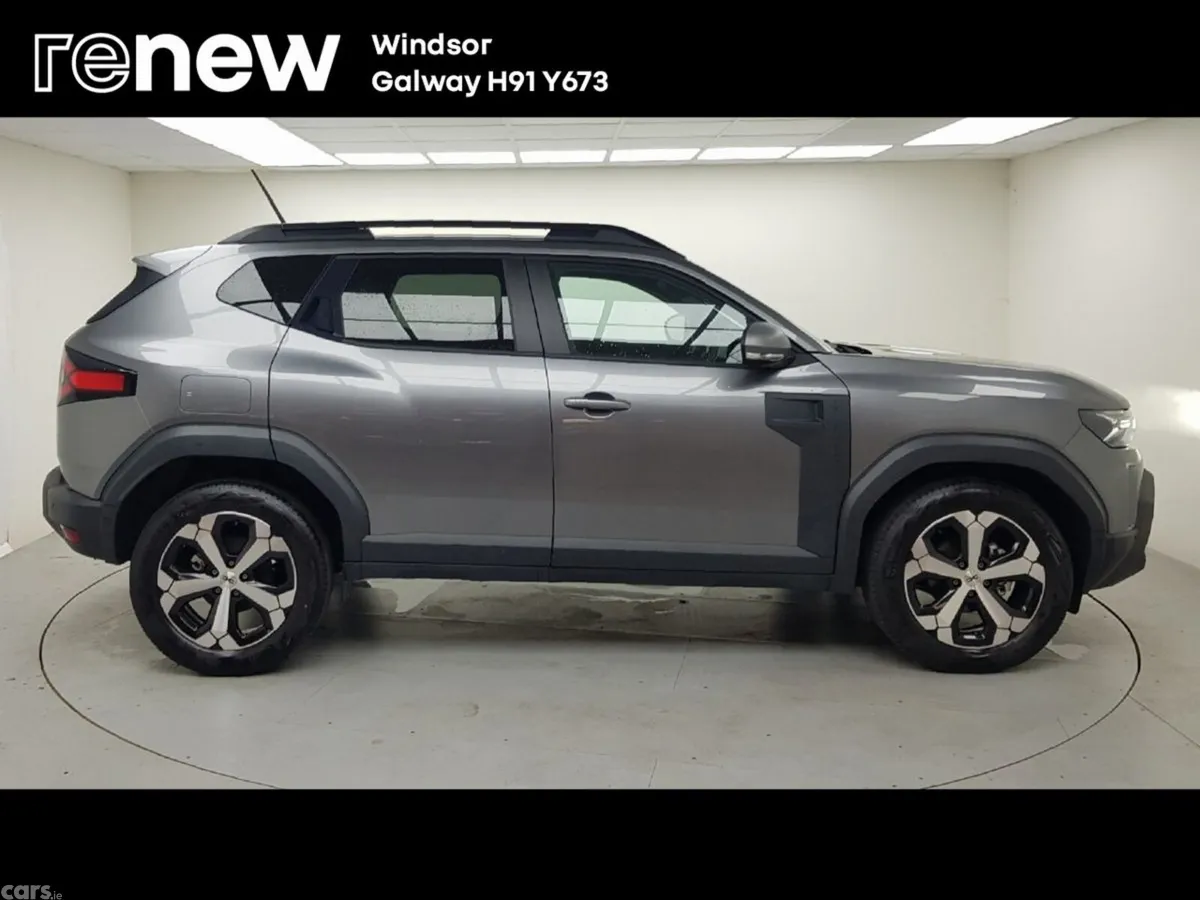 Dacia Duster SUV, Petrol Hybrid, 2026, Grey