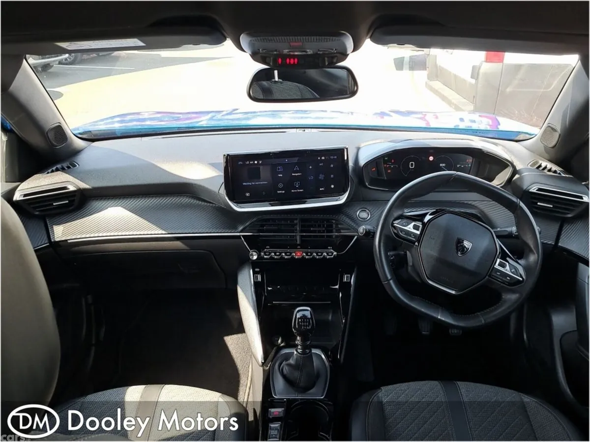Peugeot 2008 MPV, Petrol, 2024, Blue