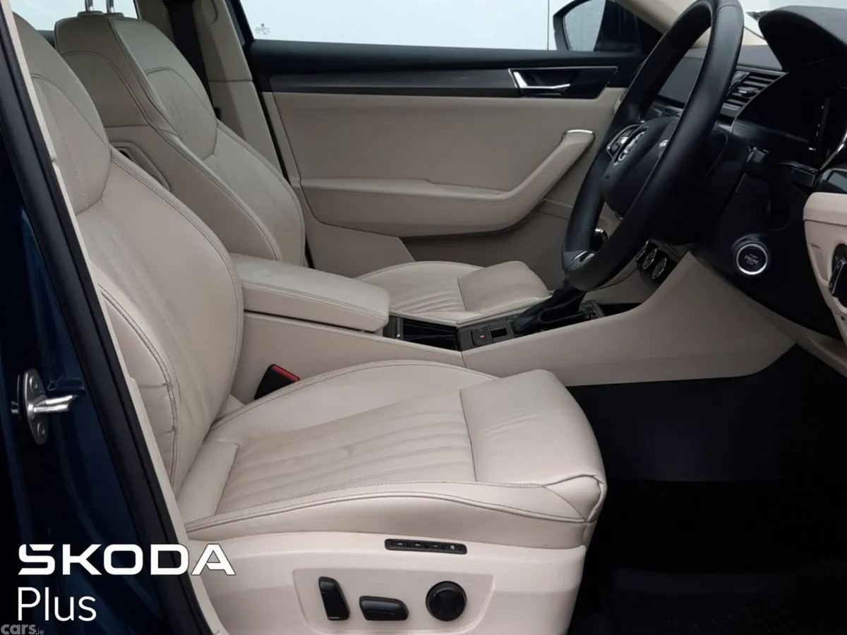 Skoda Superb Saloon, Diesel, 2024, Blue