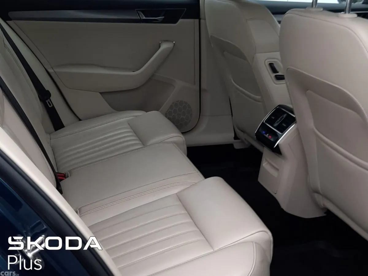 Skoda Superb Saloon, Diesel, 2024, Blue