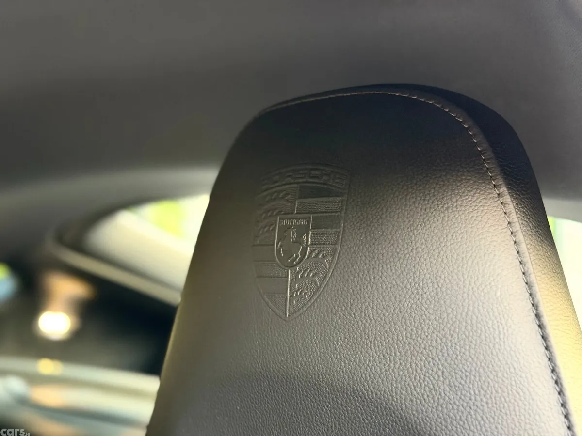 Porsche 718 Coupe, Petrol, 2023, Red