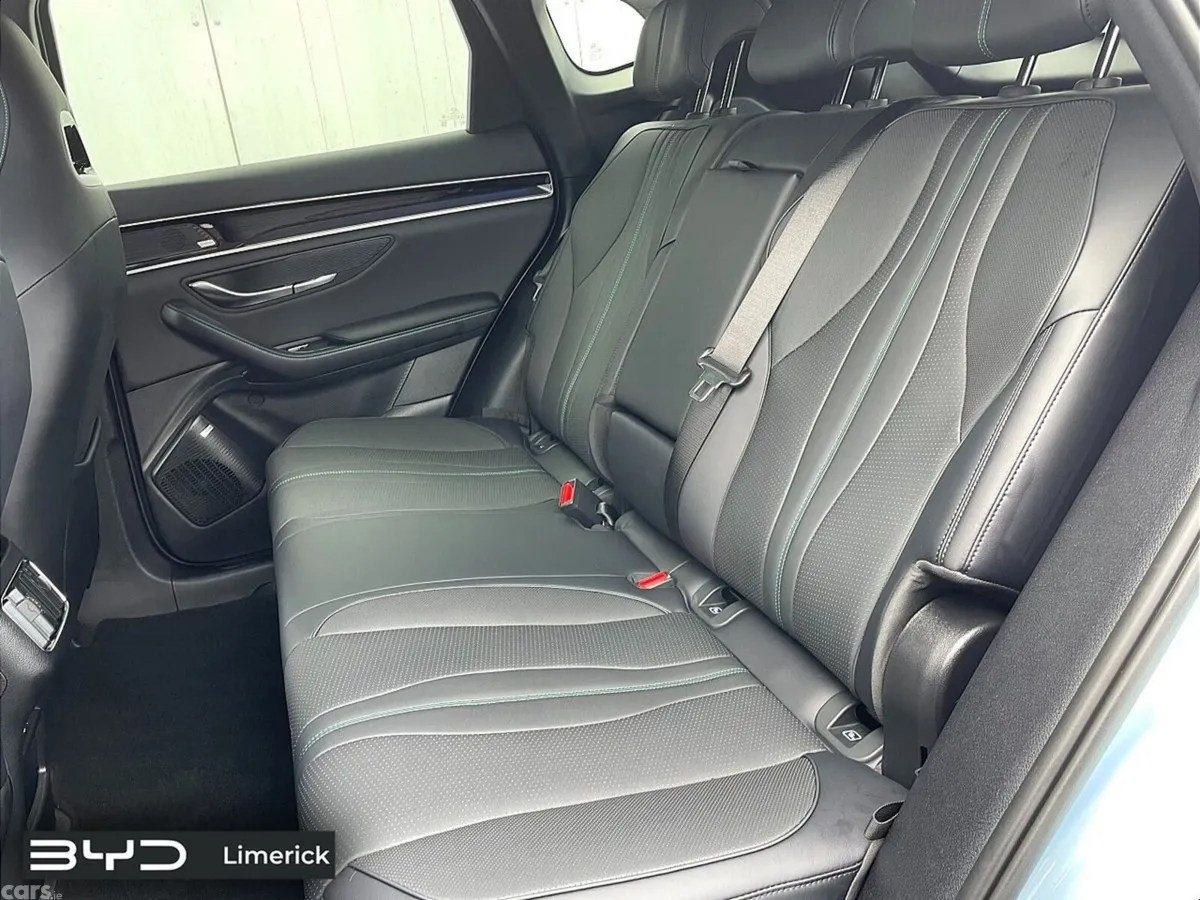 BYD SEAL U SUV, Petrol Plug-in Hybrid, 2026, Blue