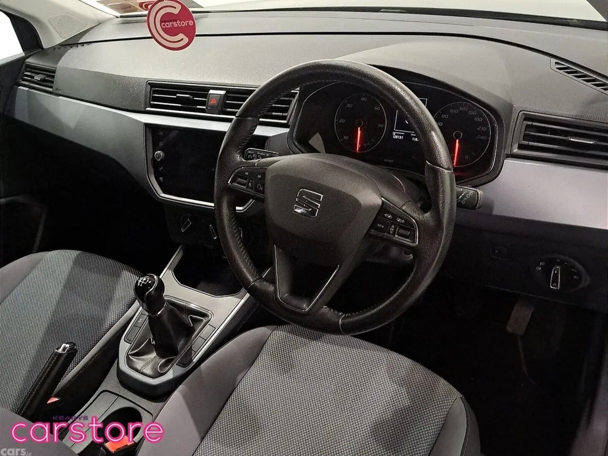 SEAT Arona SUV, Diesel, 2018, Grey